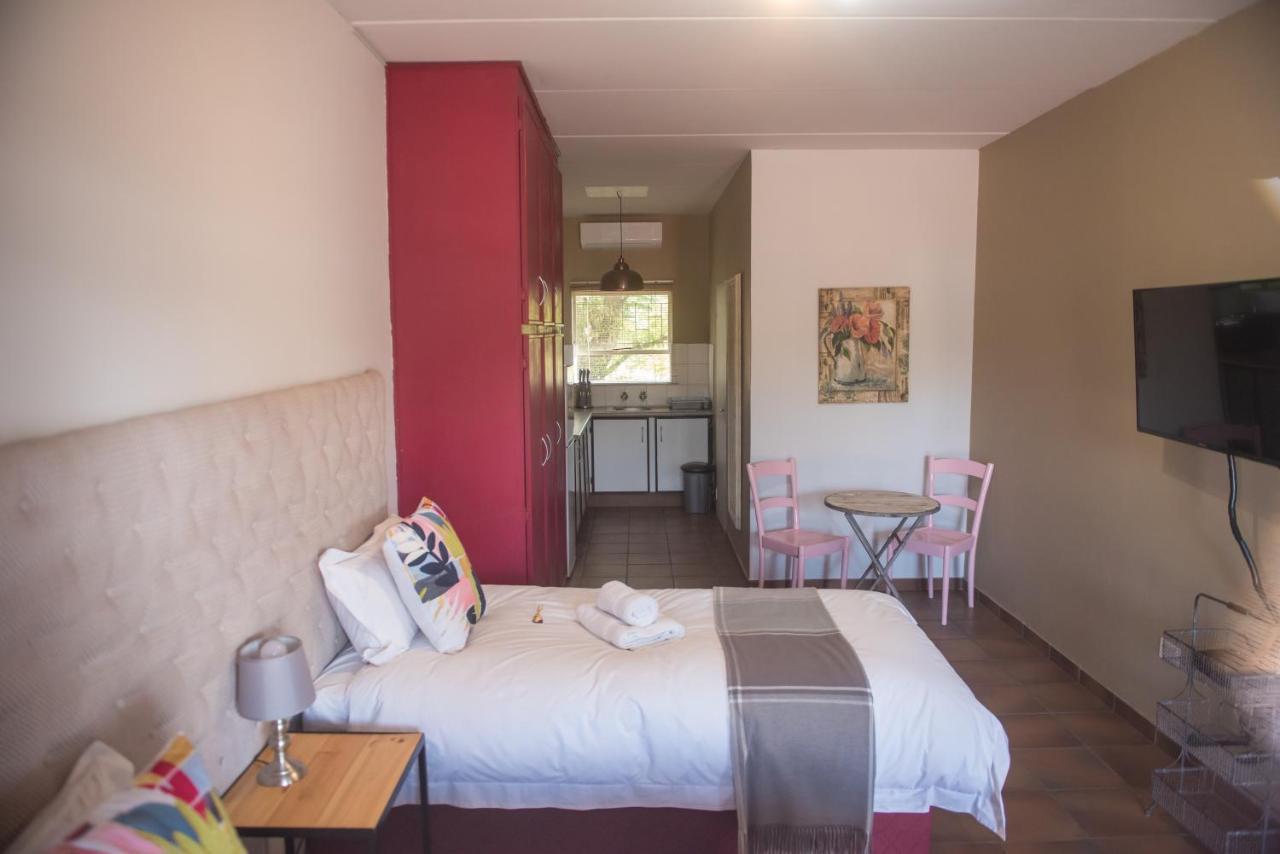 Melrose Place Guestrooms Potchefstroom Exterior foto